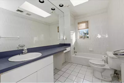 467 W Broadway, Cedarhurst, NY 11516 - Photo 16