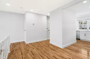 278 Balcom Ave, Bronx, NY 10465 - Photo 8