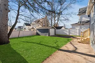 190-10 114th Dr, Saint Albans, NY 11412 - Photo 20