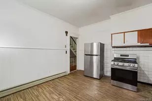 31-60 12th St, Astoria, NY 11106 - Photo 6
