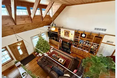 912-918 Hollow Road, Salt Point, NY 12578 - Photo 10