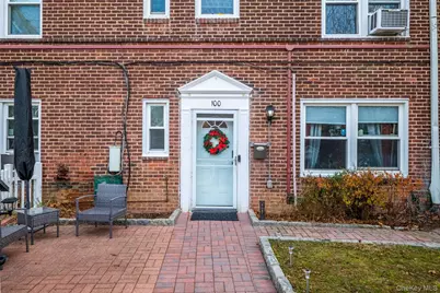 100 Hilltop Acres #100, Yonkers, NY 10704 - Photo 2