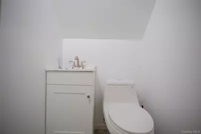 76 Clayton Clayton Avenue, Long Beach, NY 11561 - Photo 24