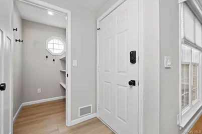 56 The #107, Warwick, NY 10990 - Photo 4