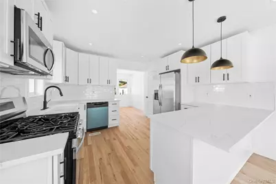 87 Parsons Drive, Hempstead, NY 11550 - Photo 10