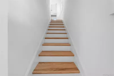 87 Parsons Drive, Hempstead, NY 11550 - Photo 14