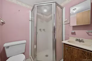 2 Kirkup St, Bay Shore, NY 11706 - Photo 32