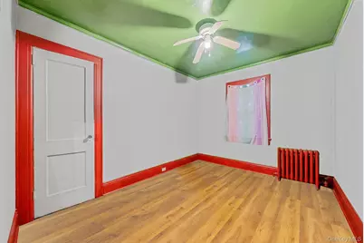 63 E Seaman Avenue, Freeport, NY 11520 - Photo 20