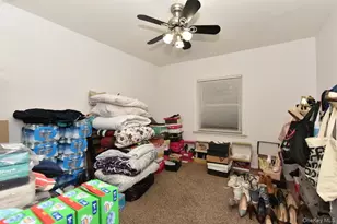 166-30 Gothic Dr, Jamaica, NY 11432 - Photo 20