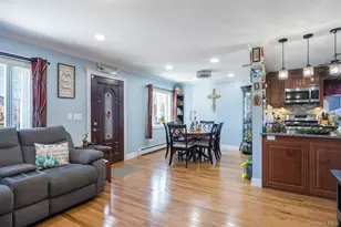 69 Harriet Ave, Hempstead, NY 11550 - Photo 4