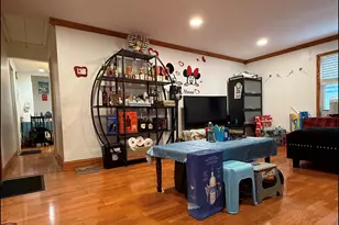 17 Litchfield Ave, Elmont, NY 11003 - Photo 6