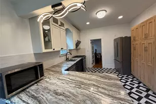 27 Dosoris Way, Glen Cove, NY 11542 - Photo 6