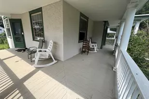 27 Dosoris Way, Glen Cove, NY 11542 - Photo 2