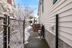 84-12 Cross Island Pkwy, Bellerose, NY 11426 - Photo 26