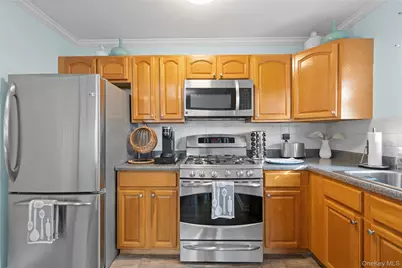 431 Beach 35th Street, Far Rockaway, NY 11691 - Photo 38