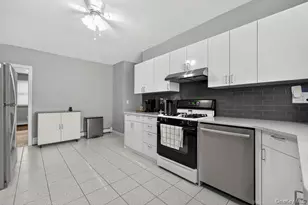 132 Roosevelt Ave, Mineola, NY 11501 - Photo 14