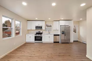 36 N 15th St, Wheatley Heights, NY 11798 - Photo 10