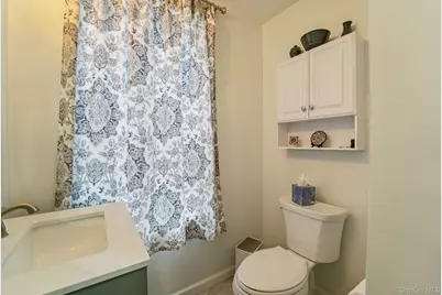 76 E Maple Avenue, Suffern, NY 10901 - Photo 14