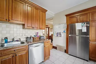 76 E Maple Ave, Suffern, NY 10901 - Photo 12