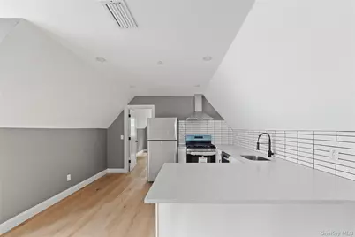 356 S 10th Avenue, Mount Vernon, NY 10550 - Photo 14