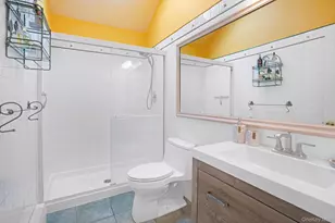 20 Deborah Dr, Westhampton Beach, NY 11978 - Photo 14