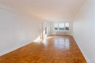 3725 Henry Hudson Pkwy, Bronx, NY 10463 - Photo 2