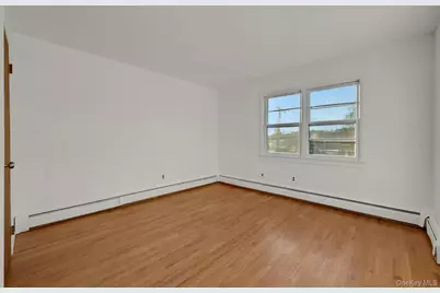 110 Beverly Road, Yonkers, NY 10710 - Photo 8