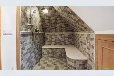 40 Meadow Street, Garden City, NY 11530 - Photo 22