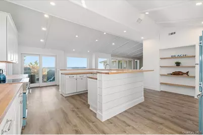 112 Soundview Drive, Montauk, NY 11954 - Photo 10
