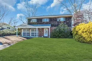 30 Glacier Dr, Smithtown, NY 11787 - Photo 2