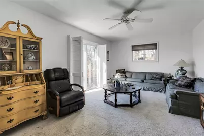 30 Glacier Drive, Smithtown, NY 11787 - Photo 14