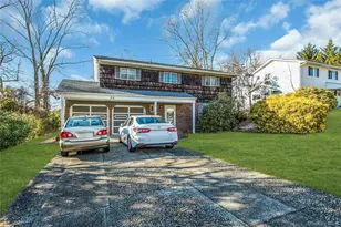 30 Glacier Dr, Smithtown, NY 11787 - Photo 28