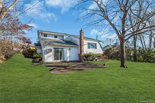30 Glacier Dr, Smithtown, NY 11787 - Photo 24