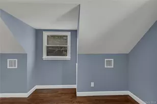 585 Elwood Rd, East Northport, NY 11731 - Photo 14