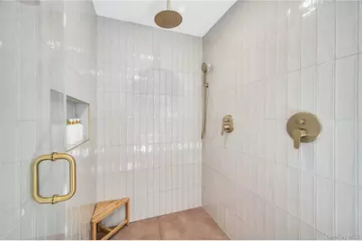 9 Pine Tree Road, Southampton, NY 11968 - Photo 12