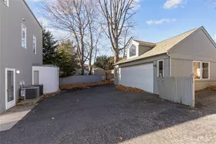 1 Franklin Rd, Great Neck, NY 11024 - Photo 24