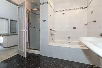 1 Franklin Road, Great Neck, NY 11024 - Photo 14