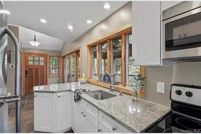 11 Oakdale Road, Putnam Valley, NY 10579 - Photo 4