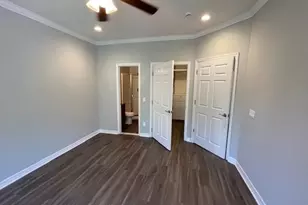 316 Centre Ct, Medford, NY 11763 - Photo 6