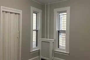 25 Virginia Ave, Poughkeepsie, NY 12601 - Photo 10