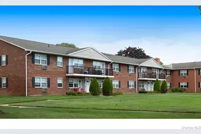 83 Bowling Lane #83B, Levittown, NY 11756 - Photo 1