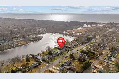 85 S Dunton Avenue, Patchogue, NY 11772 - Photo 44