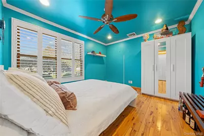 85 S Dunton Avenue, Patchogue, NY 11772 - Photo 16