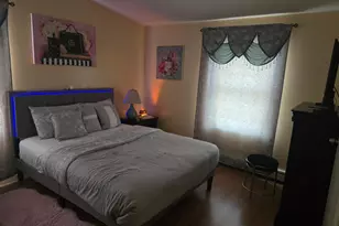 1095 Pinebrook Ct, West Hempstead, NY 11552 - Photo 8