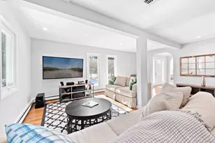 13 Buttercup Ln, Westhampton, NY 11977 - Photo 6