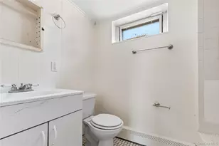 94 Conklin St, Farmingdale, NY 11735 - Photo 34