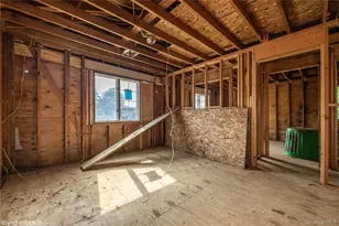 750 Shore Walk, Lindenhurst, NY 11757 - Photo 14