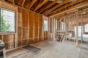 750 Shore Walk, Lindenhurst, NY 11757 - Photo 16