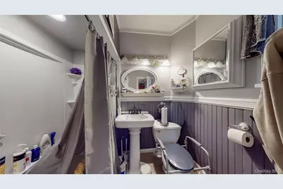 37 Holbrook Street, Port Jervis, NY 12771 - Photo 8