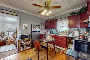 37 Holbrook St, Port Jervis, NY 12771 - Photo 6